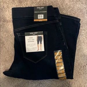 Nine West Heidi Pull-on Skimmer “Mom Jeans”